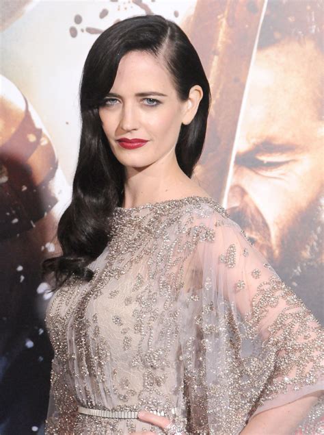 Actress Eva Green Isn’t Your Average French。